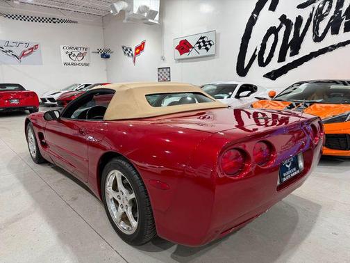 2004 Chevrolet Corvette Base