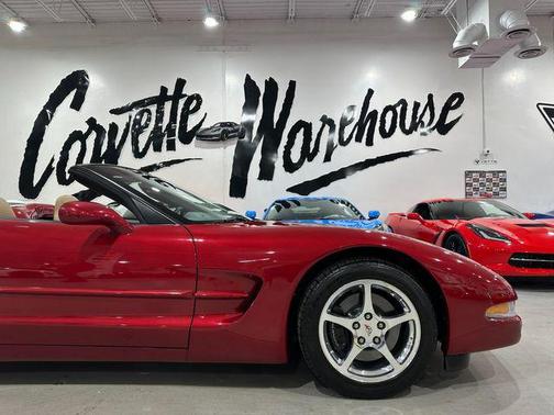 2004 Chevrolet Corvette Base