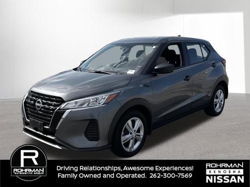 Gun Metallic 2024 Nissan Kicks S