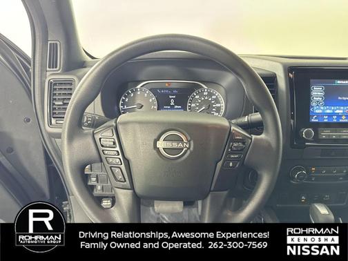 2023 Nissan Frontier SV