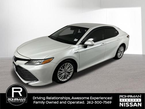 2018 Toyota Camry Hybrid LE