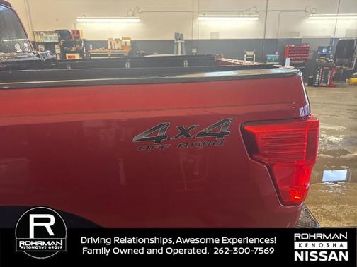 2019 Nissan Titan SV