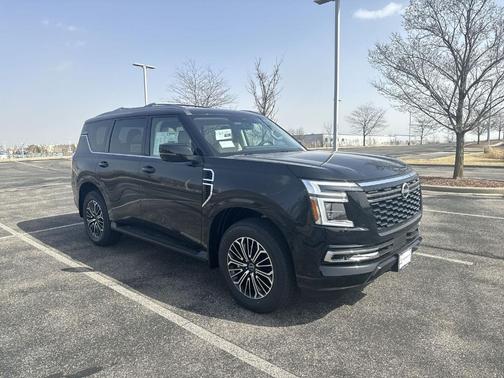 2025 Nissan Armada Platinum
