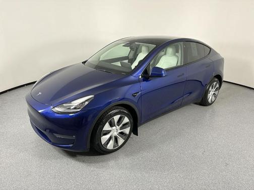 2022 Tesla Model Y Long Range