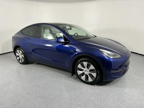 2022 Tesla Model Y Long Range