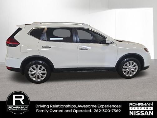 2017 Nissan Rogue S