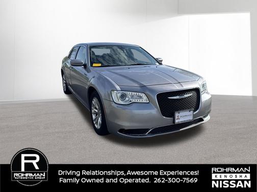 Billet Silver Metallic Clearcoat 2017 Chrysler 300 Limited