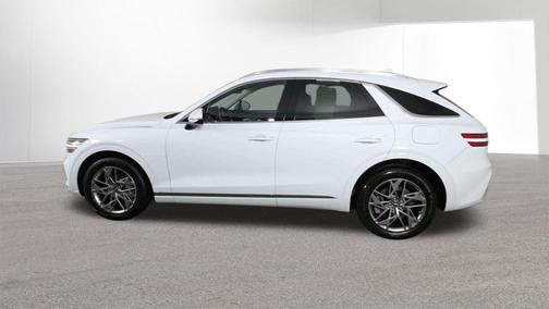 Alta White 2025 Genesis GV70 2.5T