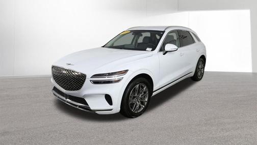 Alta White 2025 Genesis GV70 2.5T