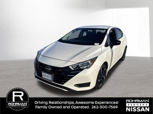 Aspen White 2025 Nissan Versa 1.6 SR