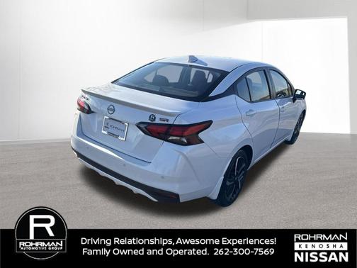 Aspen White 2025 Nissan Versa 1.6 SR