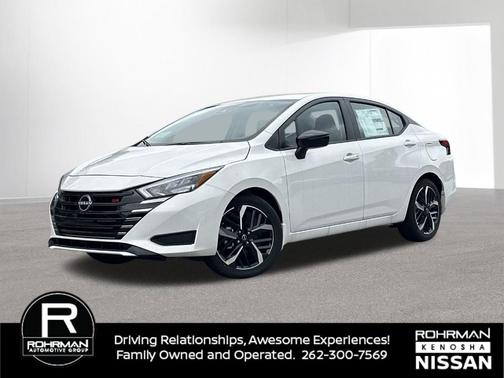 Aspen White 2025 Nissan Versa 1.6 SR