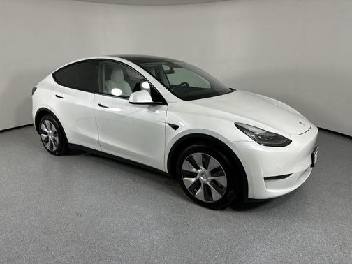 2020 Tesla Model Y Long Range
