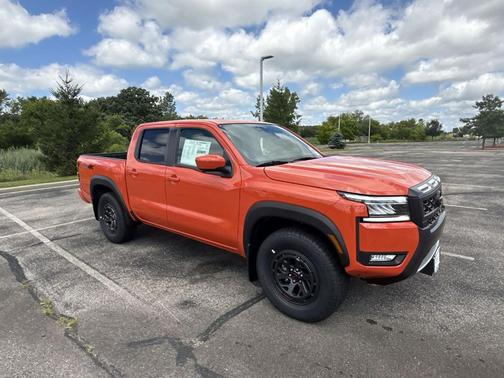 2025 Nissan Frontier PRO-4X