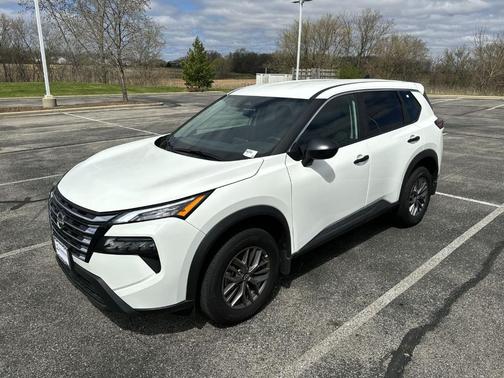 2025 Nissan Rogue S