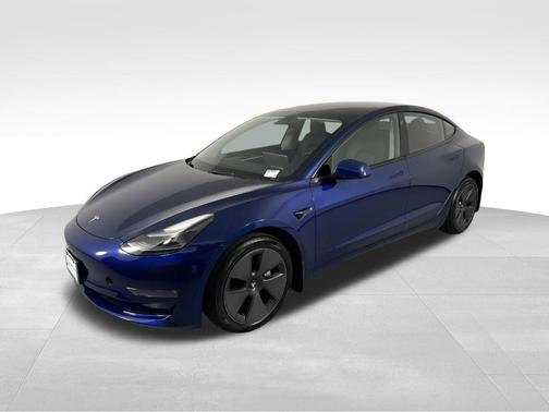 2023 Tesla Model 3 Long Range