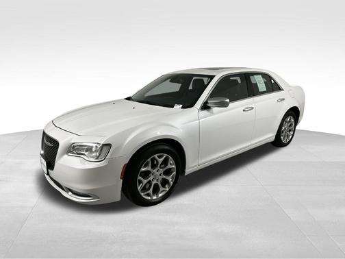 2016 Chrysler 300C Platinum