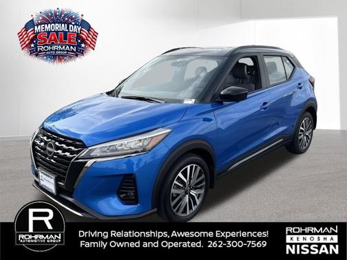 2 Tone Blue / Black 2023 Nissan Kicks SR
