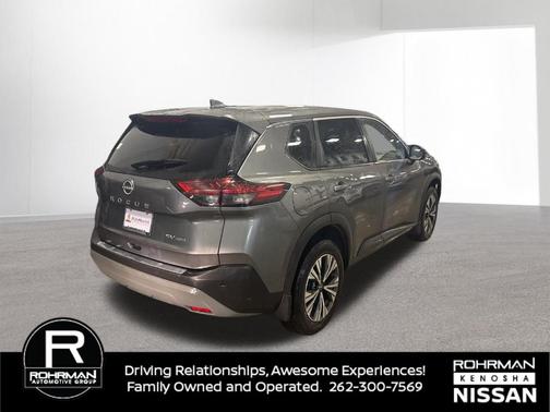 2022 Nissan Rogue SV