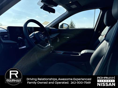 Super Black 2026 Nissan Kicks SR AWD Cold Weather Package