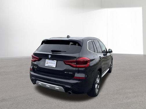 Dark Graphite Metallic 2021 BMW X3 xDrive30i