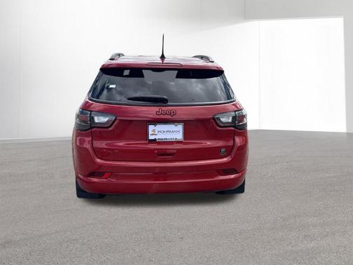 Redline Pearlcoat 2023 Jeep Compass (RED) Edition