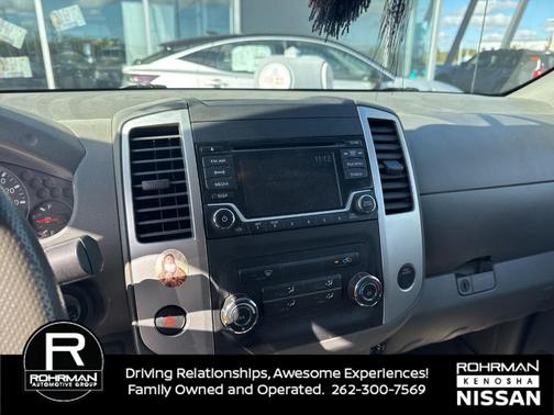2017 Nissan Frontier SV