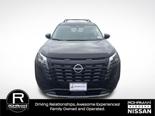 Super Black 2026 Nissan Pathfinder SL