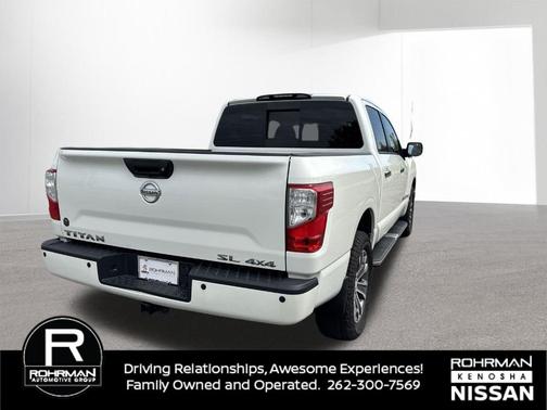 White 2019 Nissan Titan SL
