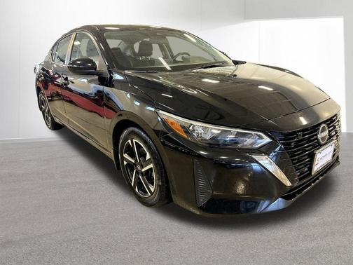 Black 2024 Nissan Sentra SV