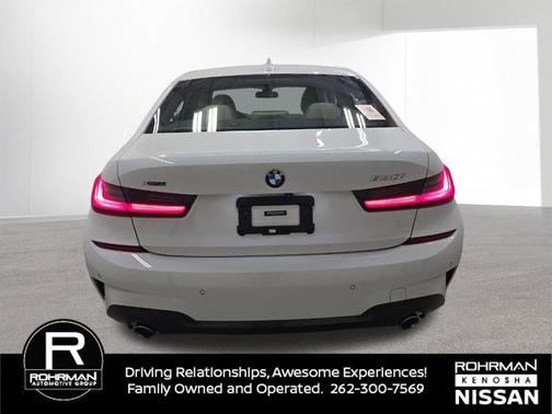 Alpine White 2019 BMW 330 i xDrive