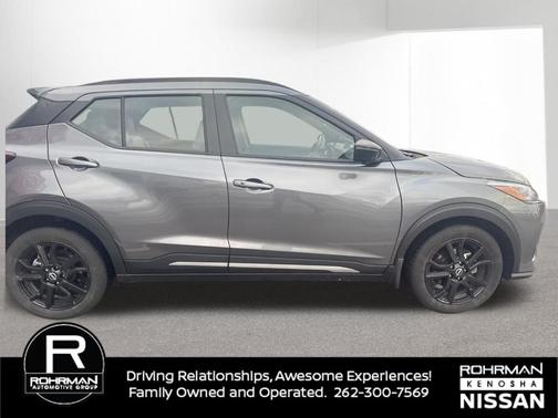 2024 Nissan Kicks SR