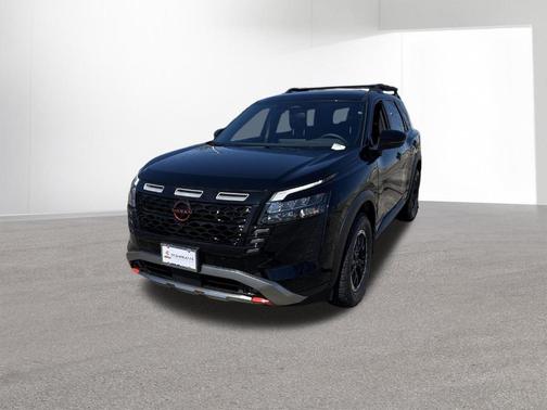 Black 2026 Nissan Pathfinder Rock Creek