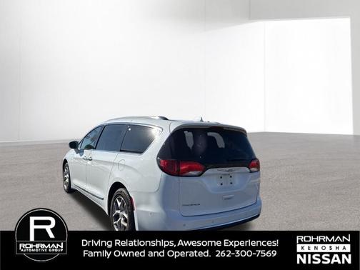 2019 Chrysler Pacifica Touring-L Plus