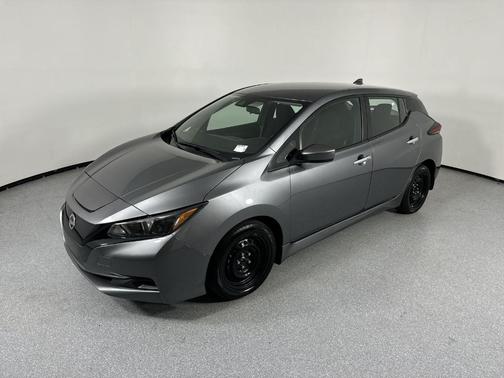 2023 Nissan Leaf S