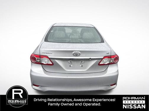 Classic Silver Metallic 2013 Toyota Corolla LE
