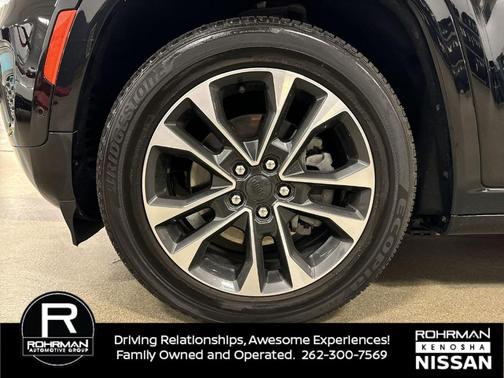 2022 Jeep Grand Cherokee 4xe Overland