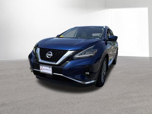Gray 2019 Nissan Murano Platinum