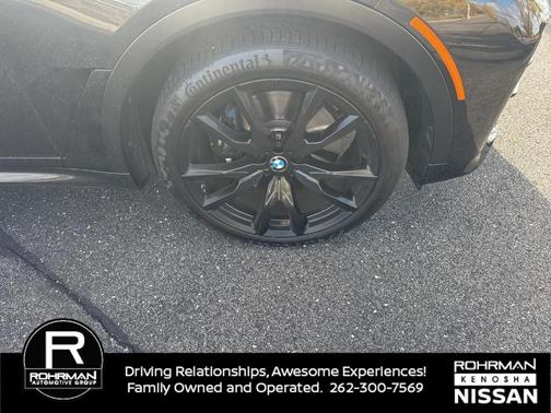 2022 BMW X7 M50i