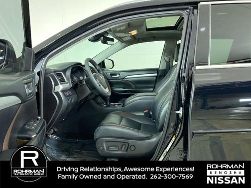 2018 Toyota Highlander SE