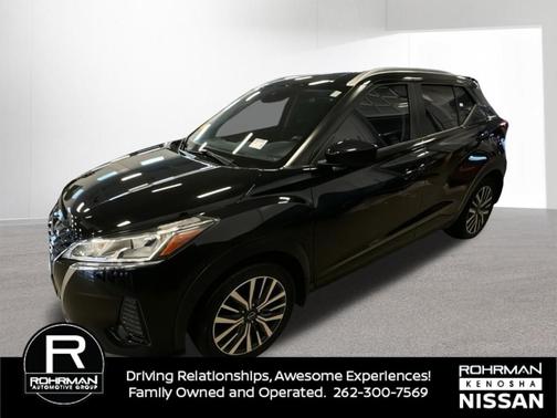 2022 Nissan Kicks SV