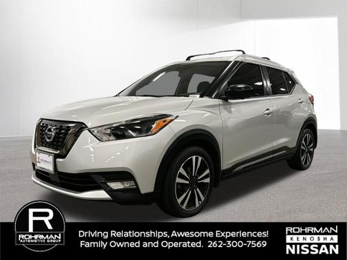 2020 Nissan Kicks SR
