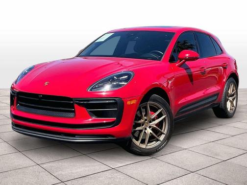 Carmine Red 2022 Porsche Macan Macan