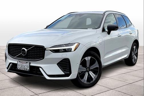 2025 Volvo XC60 Plug-In Hybrid T8 Plus