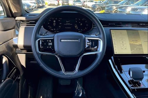 2025 Land Rover Range Rover Sport SE