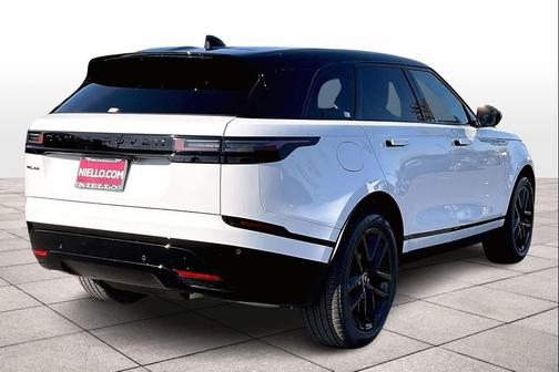 2026 Land Rover Range Rover Velar P400 Dynamic SE