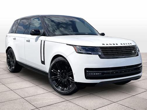 Fuji White 2026 Land Rover Range Rover P400 SE