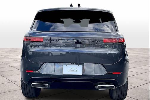 2025 Land Rover Range Rover Sport SE