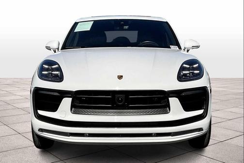 2023 Porsche Macan AWD