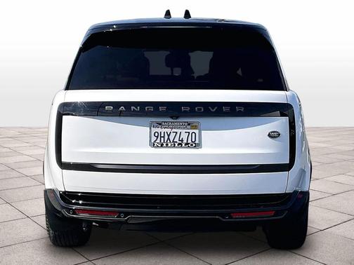 2023 Land Rover Range Rover P400 SE